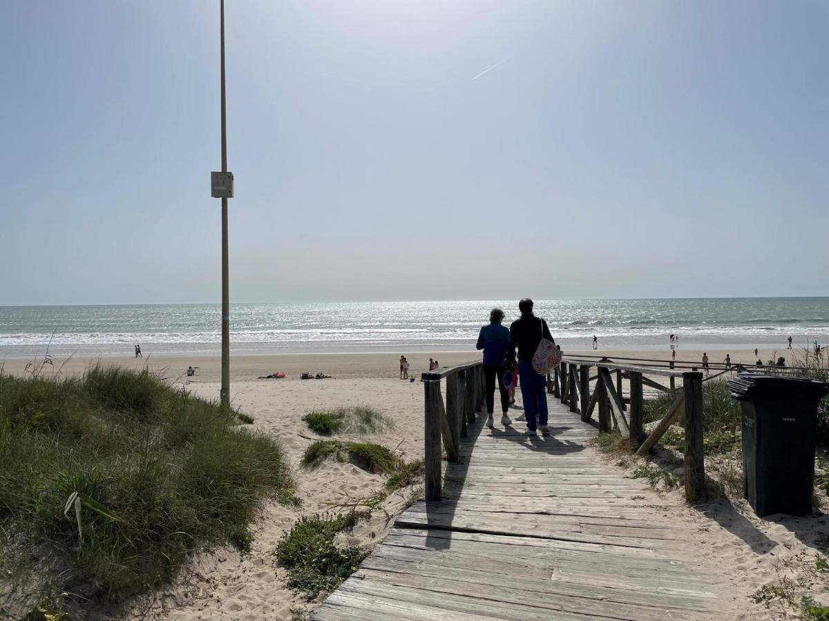 Hochwertiges Haus In Wunderschoener Golf Anlage Am Meer ロタ エクステリア 写真